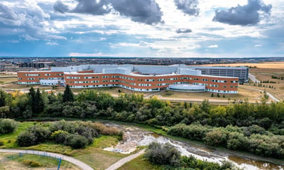 Grande Prairie Regional Hospital Completion